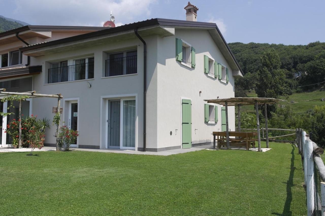 Agriturismo Fattoria Monte Baldo Vista Lago Капріно-Веронезе Екстер'єр фото